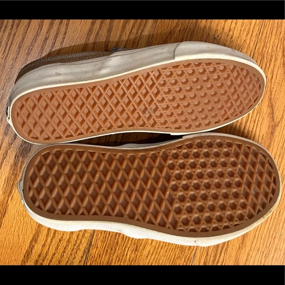 Vans Metallic Slip-on, Gray - Picture 2 of 2